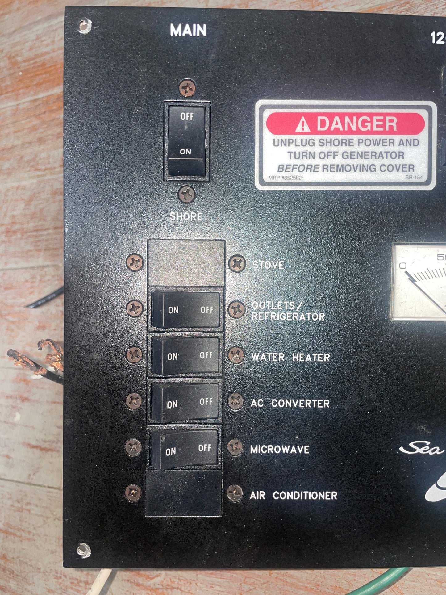 Searay 120 VAC Panel
