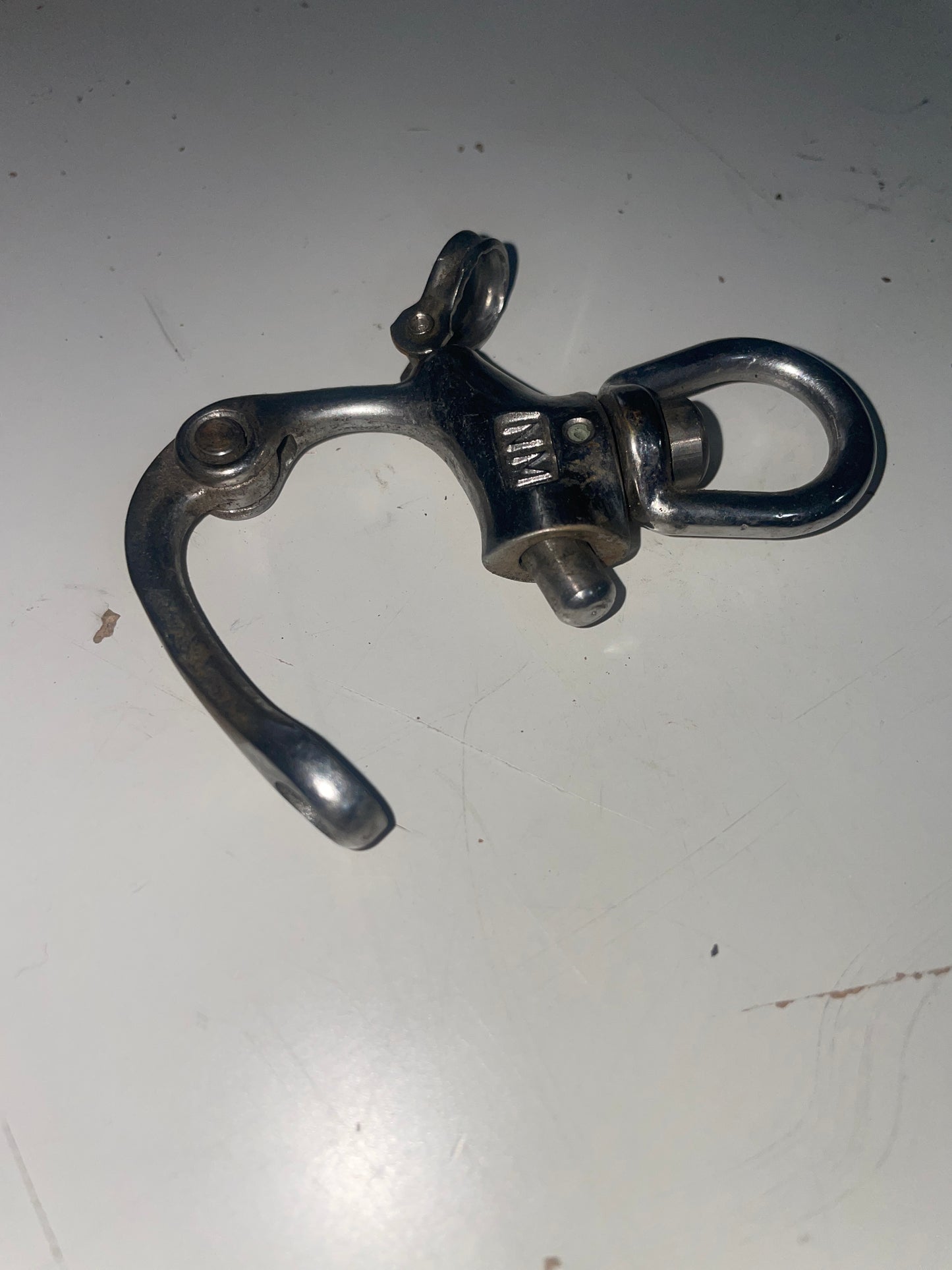 Small Nicro Marine Swivel Bail Shackle - 5/8" Bail