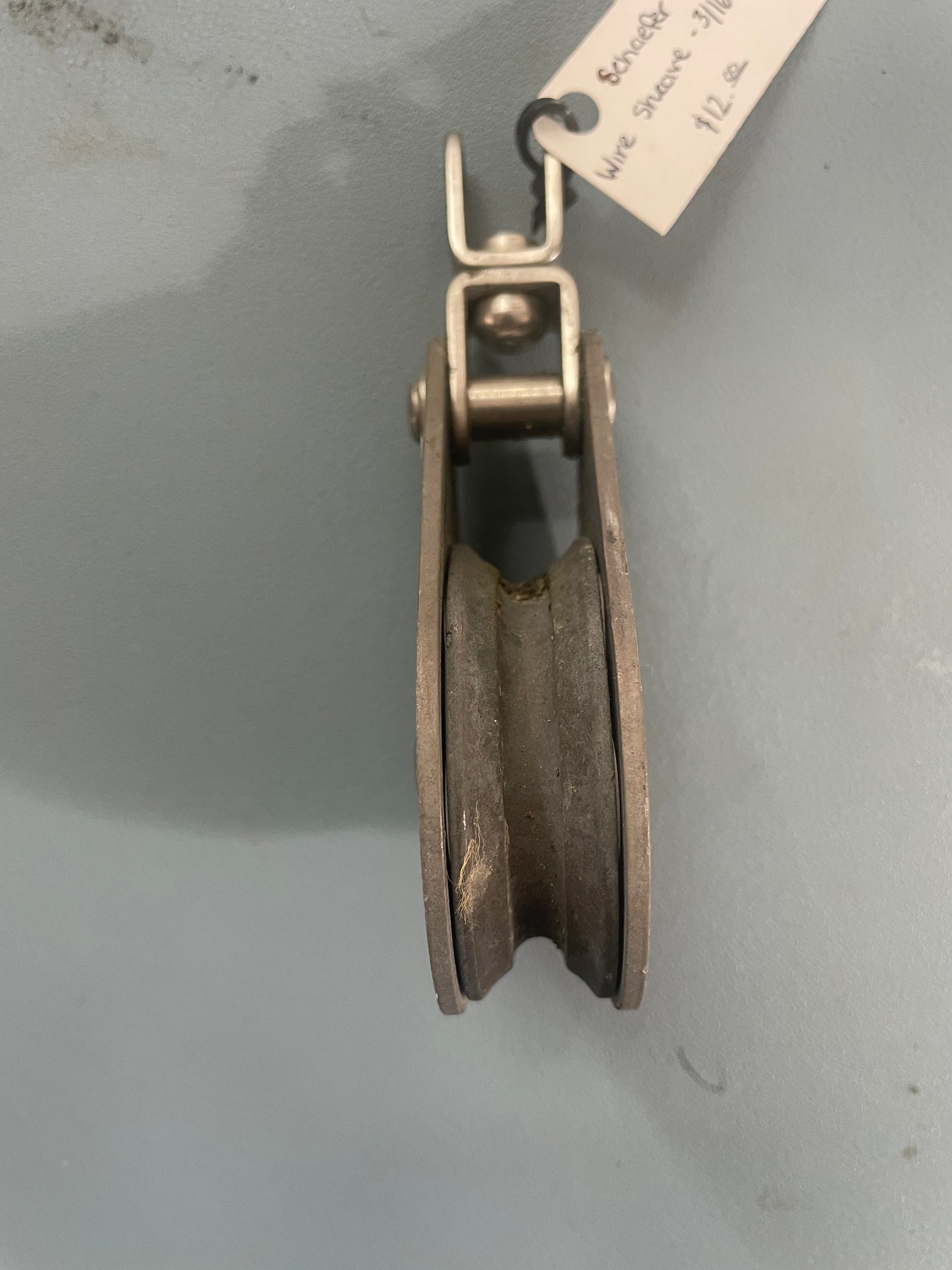 Schaefer 2" Wire Sheave Swivel Block - 3/16" Wire