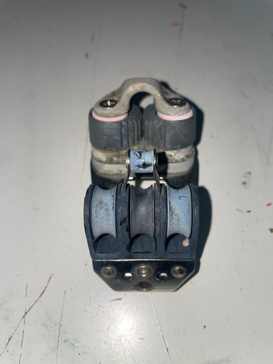 Small Ronstan Triple Block With Cam Cleat - 3/4" Sheave - 1/4" Line