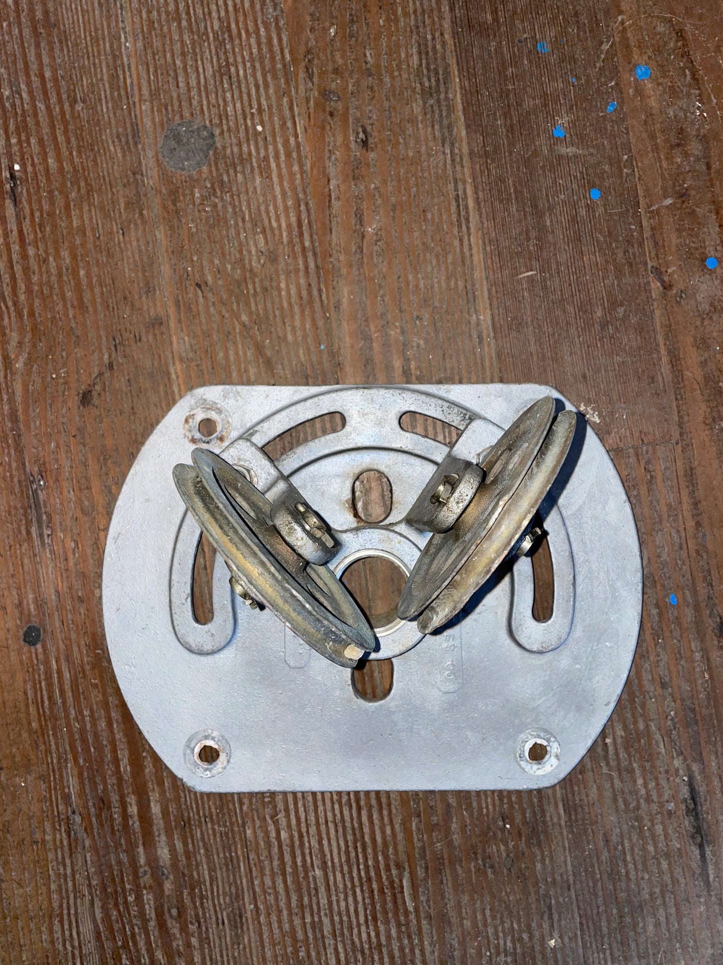 Yacht Specialties 4” Bronze Pulley System