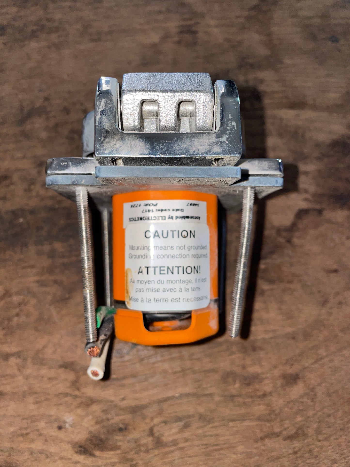 Smart Plug Marine 30A 125V Power Outlet