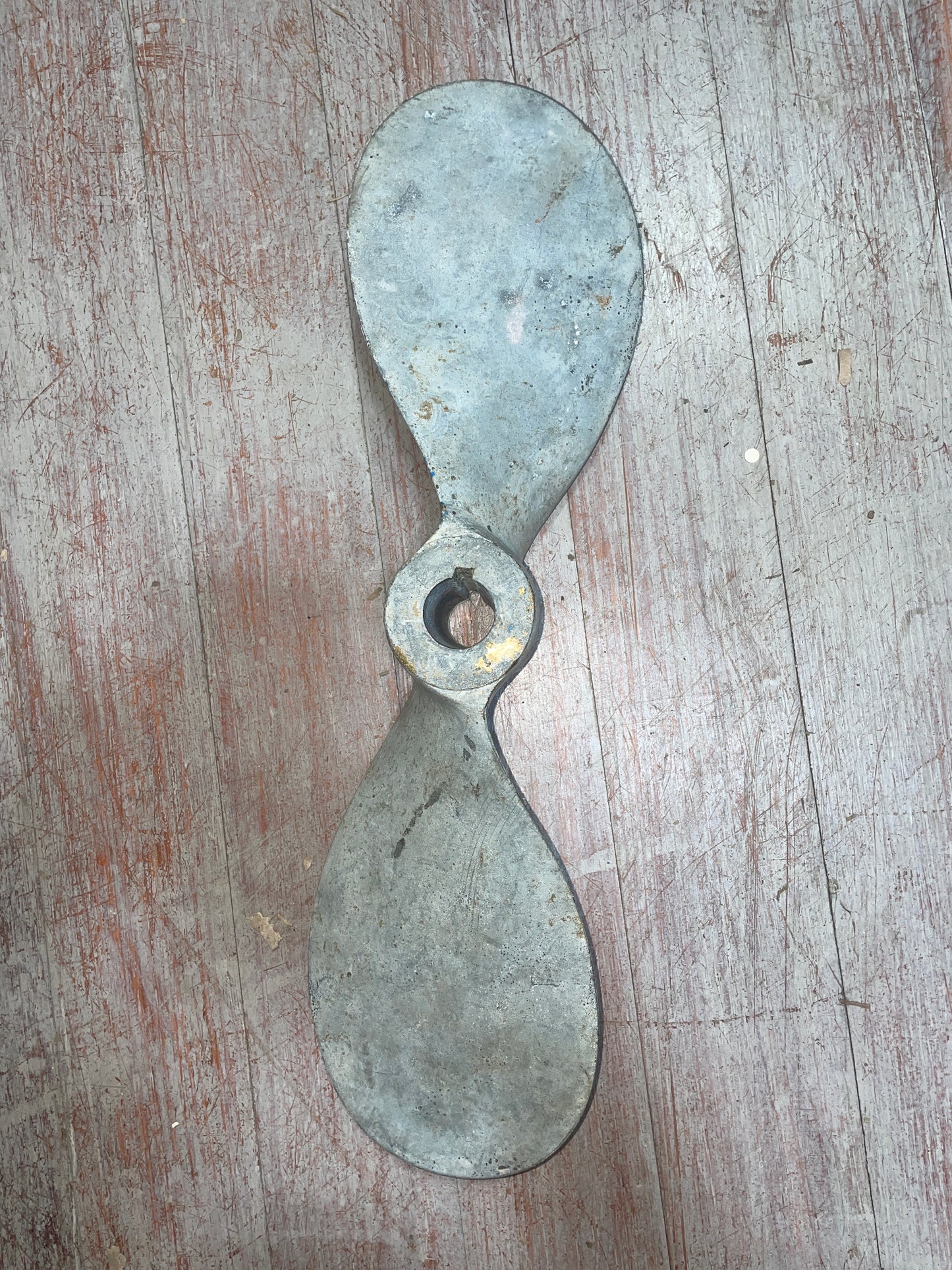 17RH10 2 Blade Propeller - 1" - 13/16"  Keyed Tapered Shaft