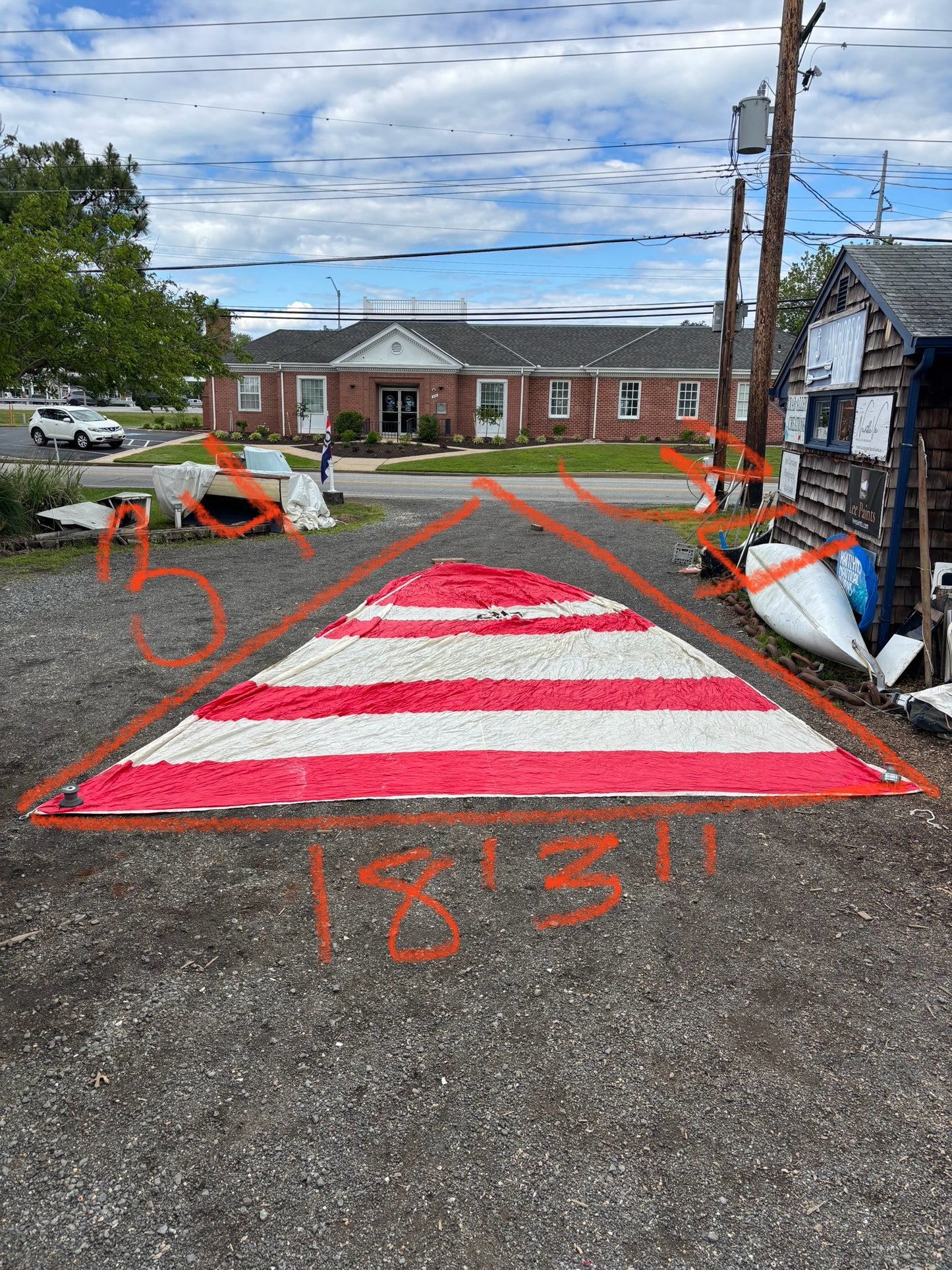 Symmetrical Spinnaker 34’ x 34’ x 18’3”