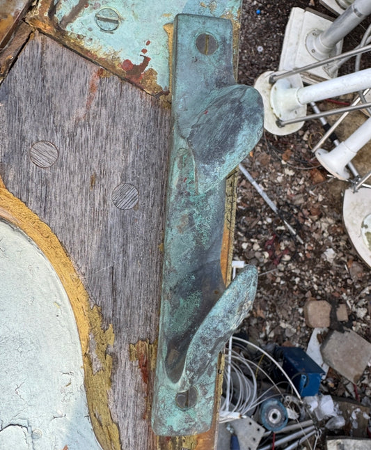 8" Vintage Starboard Bronze Chock Cleat - Alden Priscilla 1971