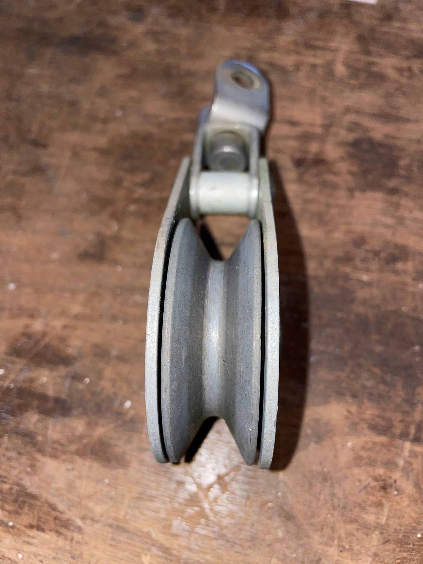 Merriman Single Swivel Block 2 1/2” Sheave- 1/4” Line