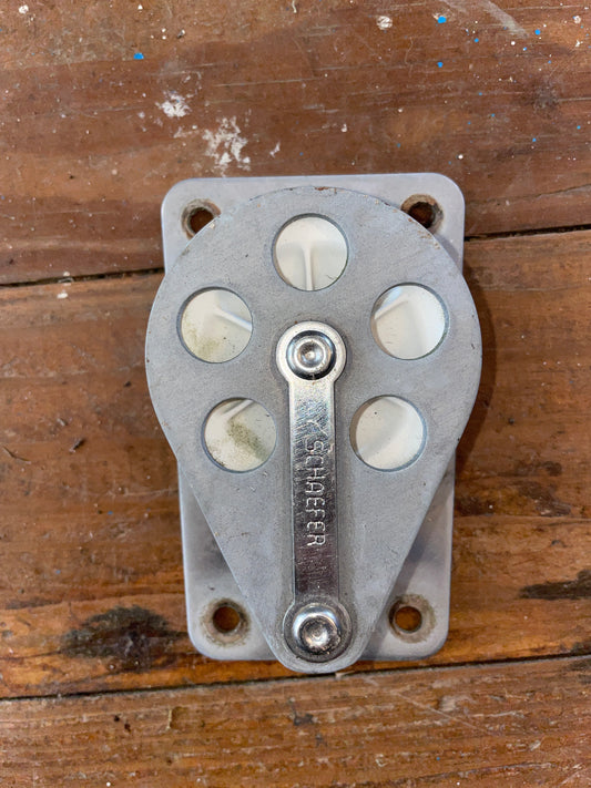 Schaefer Cheek Block 2 1/8” Sheave- 3/8” Line