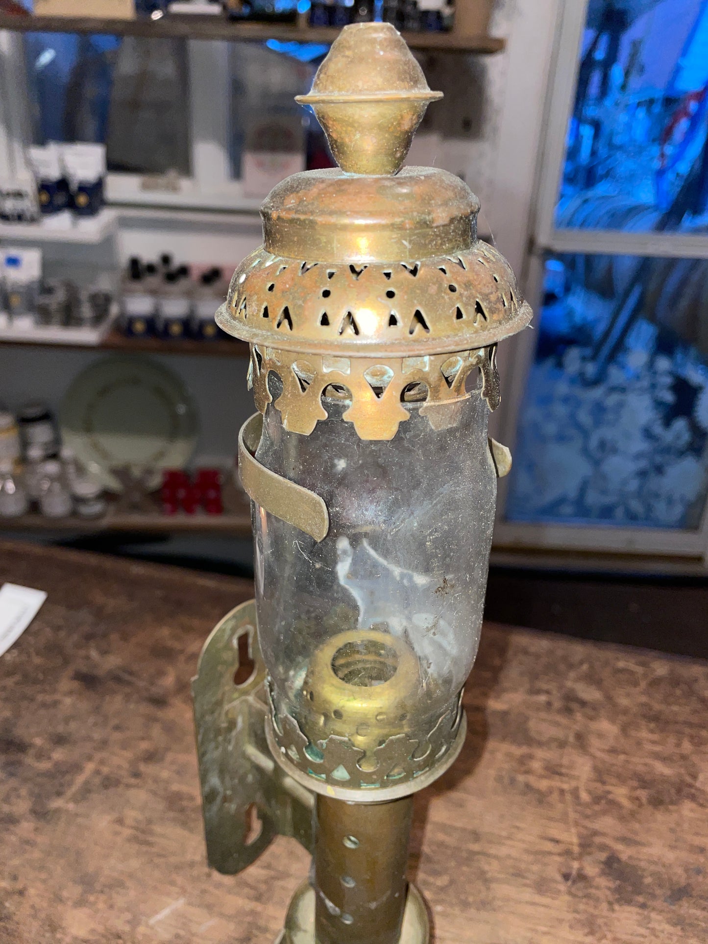 Vintage Brass Oil Lamp Wall Mount Handheld Light