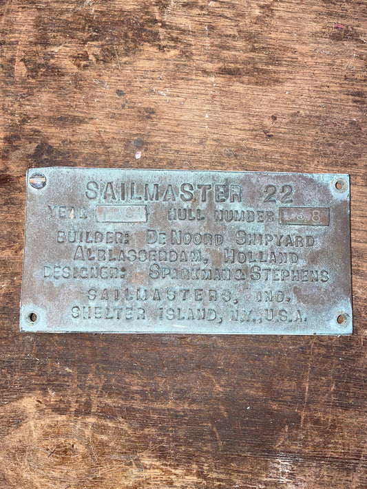 Bronze Sailmaster 22 Builders Plate