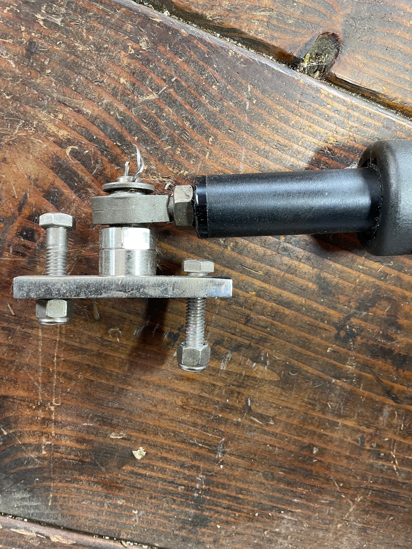 Raytheon Linear Drive Type 1 Auto Pilot - 12V Boats up to 22,000lb
