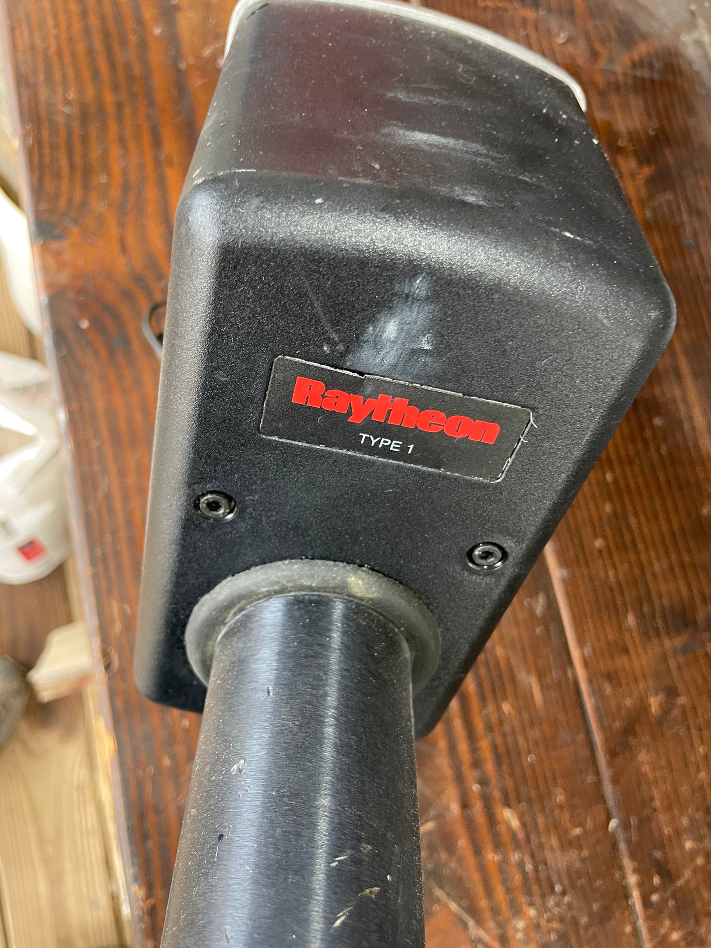 Raytheon Linear Drive Type 1 Auto Pilot - 12V Boats up to 22,000lb