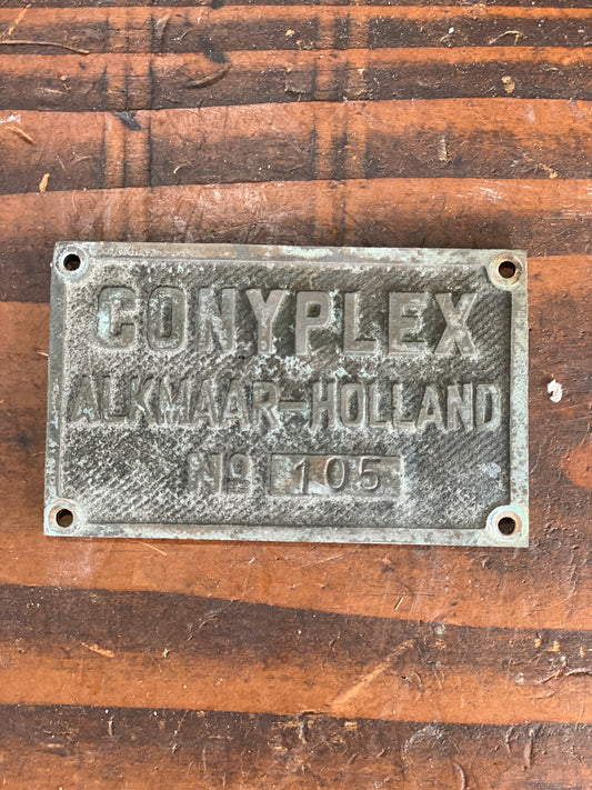 Bronze Builder's Plate - CONYPLEX Hull #105 - Sailboat